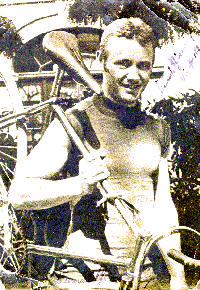 Clemens Schuermann, successful sprinter of his time (Paris 1913)